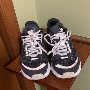 Adidas - Young Men Black and White Sneakers. Size 6